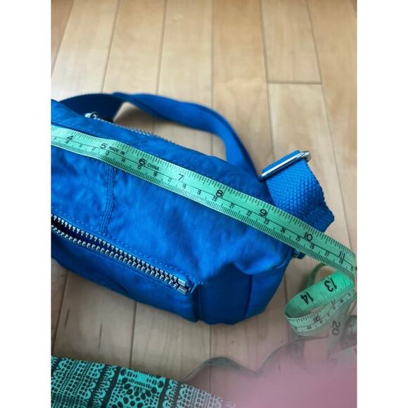EUC Light Blue Kipling purse/ fanny pack - Picture 11 of 12